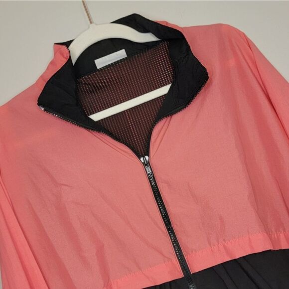 Vintage 90s Windbreaker - Picture 3 of 5